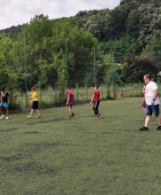 Luptătorii se pregătesc prin parcuri și pe stadioane!
